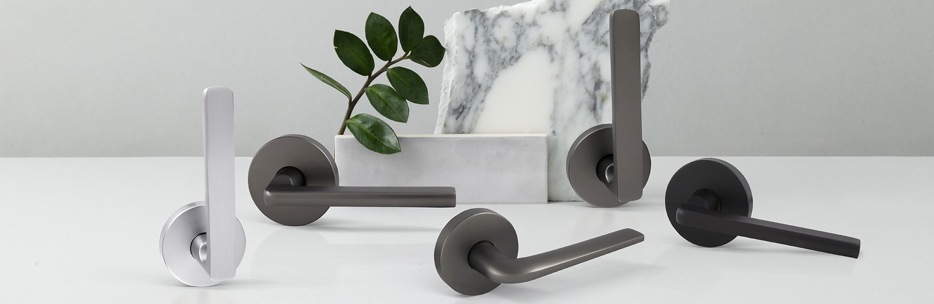 Schlage Medio Series